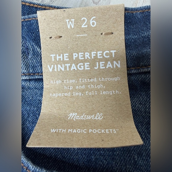 Madewell Vintage Straight-Leg Jeans in Medium Blue - Picture 3 of 11